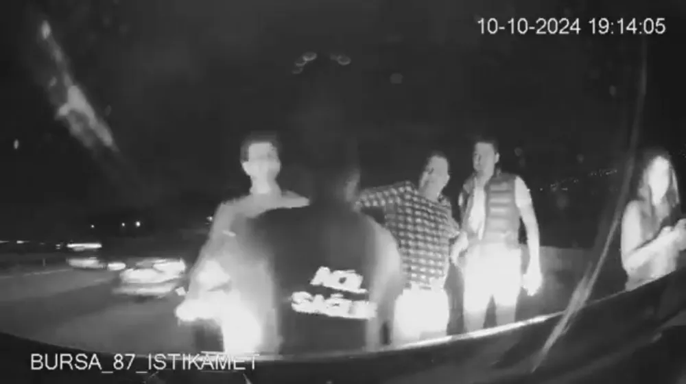 Ambulansın Önünü Kesen Şüpheliler Yakalandı
