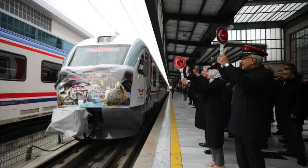 Turistik Tuz Ekspresi Engelleri Kaldırmak İçin Sefere Çıkıyor 