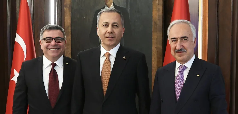  İstanbul Üniversitesi Rektörü Prof. Dr. Sayın Osman Bülent Zülfikar’ı makamında ağırladı.