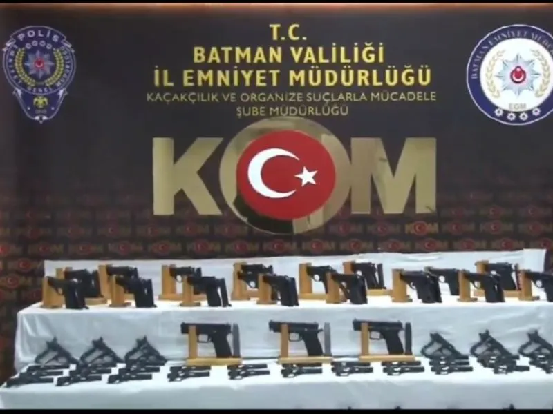  “MERCEK-18” Operasyonunda; 121 Ruhsatsız Tabanca ve 4 Şüpheli Yakalandı