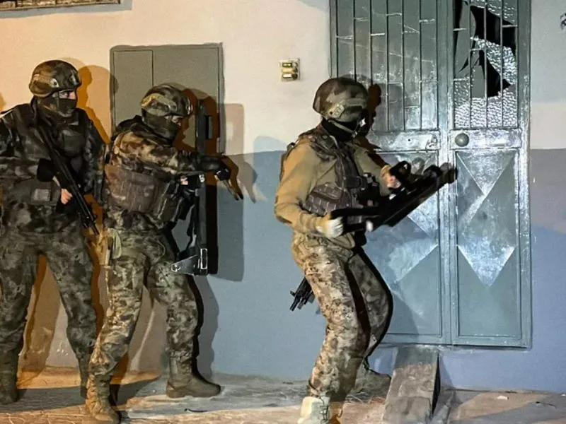 “NARKOÇELİK-17” Operasyonlarında 1 Ton 23 Kilogram Metamfetamin Ele Geçirildi