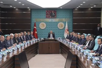 Bakan Bolat, tarım satış kooperatifleri ve birliklerinin temsilcileriyle bir araya geldi