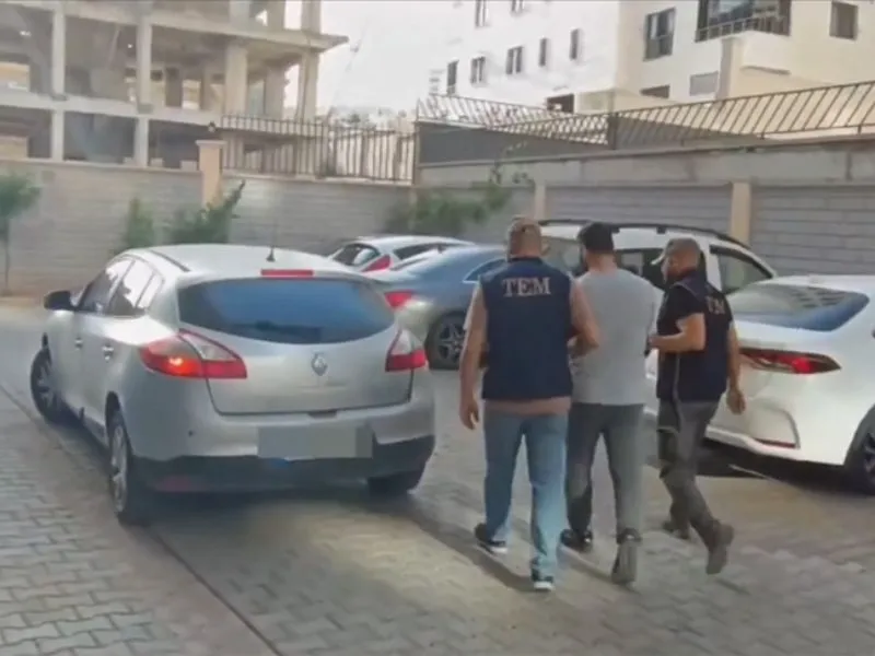 KISKAÇ-18 Operasyonlarında 90 FETÖ Şüphelisi Yakalandı