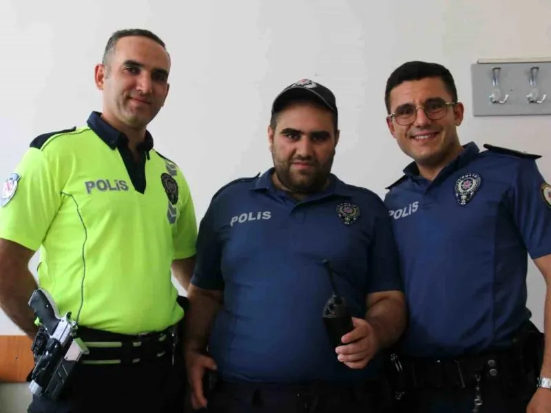  Zihinsel Engelli Genç, Aksaray’da Polislik Hayalini Gerçekleştirdi 28.06.2024