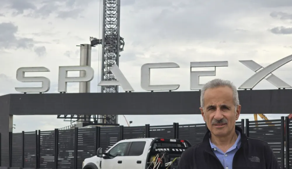 BAKAN URALOĞLU, SPACEX’İN TEKSAS’TAKİ ÜRETİM VE FIRLATMA TESİSİ’Nİ İNCELEDİ