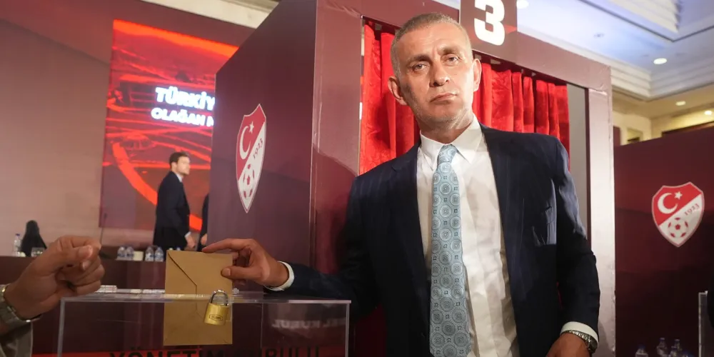 BAKAN BAK’TAN TFF BAŞKANLIĞI’NA SEÇİLEN İBRAHİM HACIOSMANOĞLU’NA TEBRİK