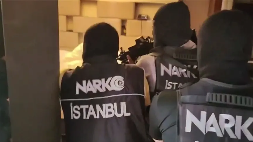 Dragan Pavlıcevıc ve Alexandar Nedevskı 