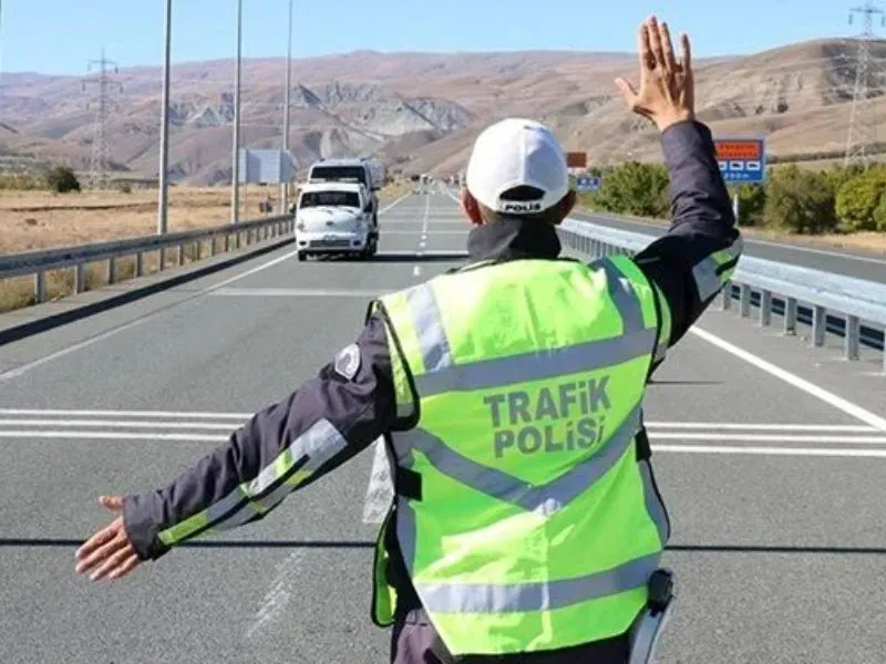 2 Milyon 365 Bin Aracı Denetledi