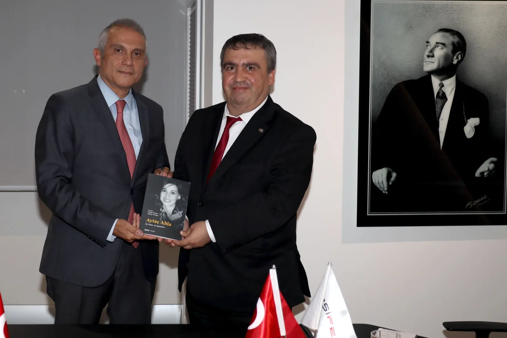 Emekli büyükelçiden ekonomi muhabirlerine 