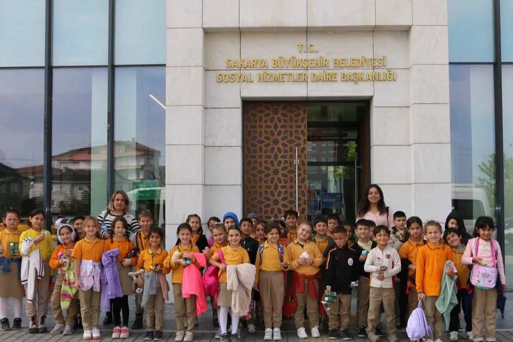 Sakarya’da eğlenerek öğrenen nesiller yetişiyor