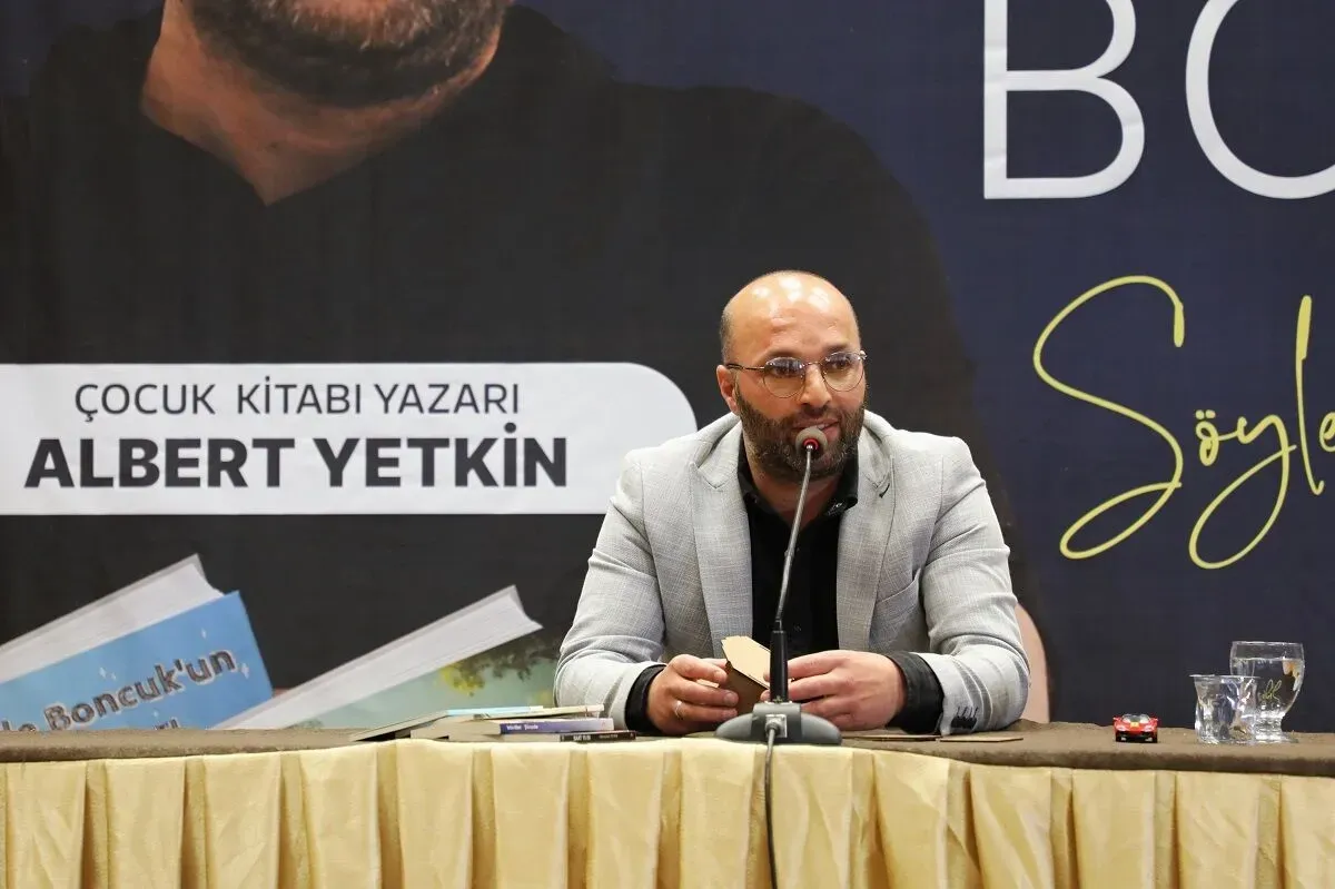 Uluslararası ödüllü yazar Albert Malatya Kitap Fuarı